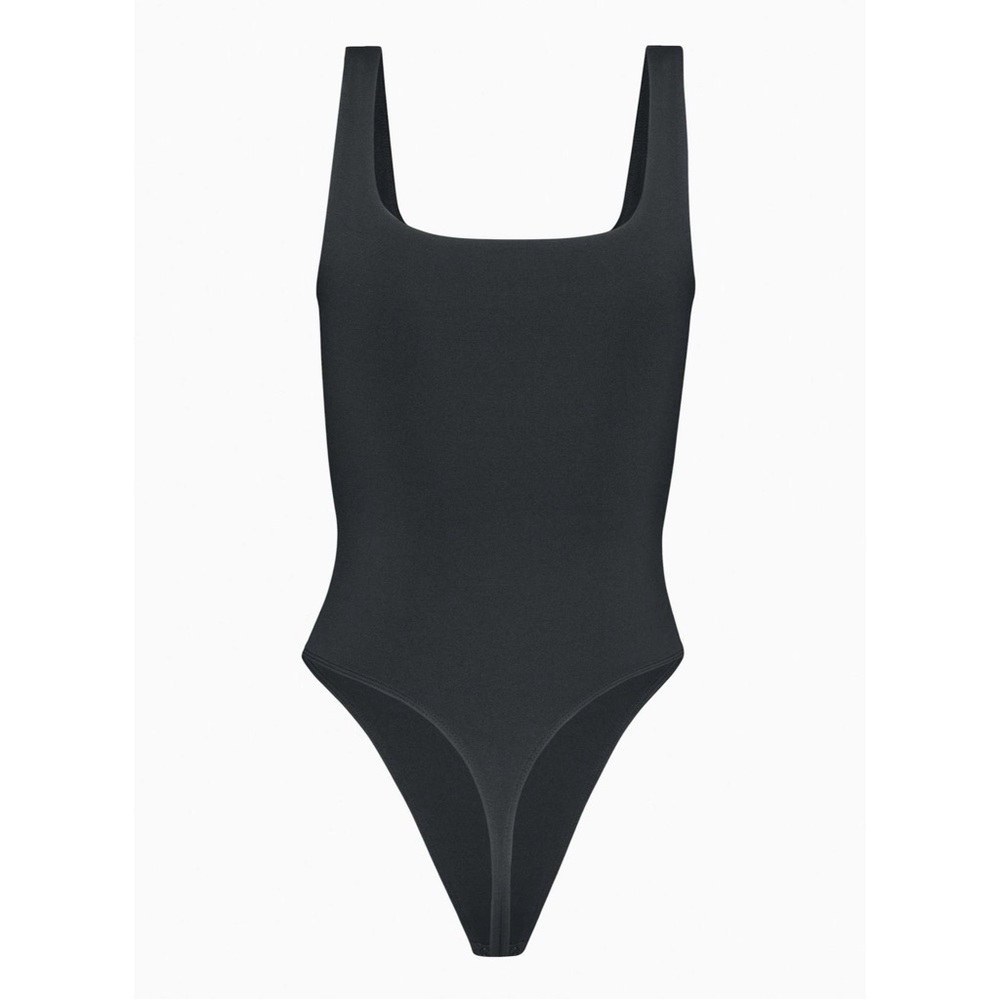 Aritzia Babaton Contour Squareneck Bodysuit - Picture 8 of 9